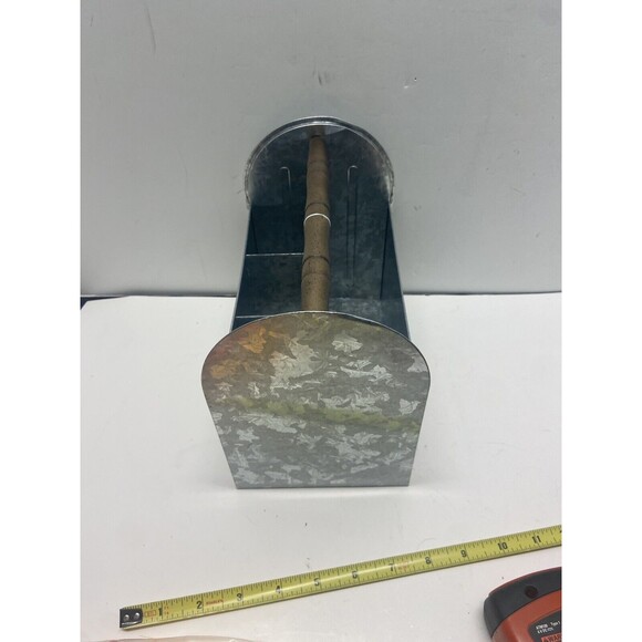 Tin Box Company Santa and Penguin Utensil Caddy Holder Dinner Party Dented Tags - Picture 7 of 13